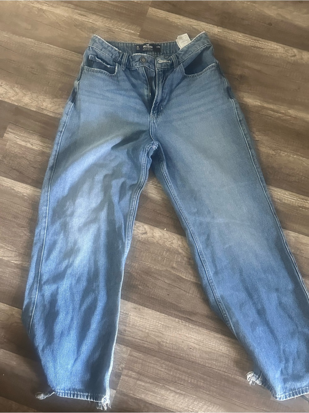 Women’s Light Blue Relaxed Fit Jeans
